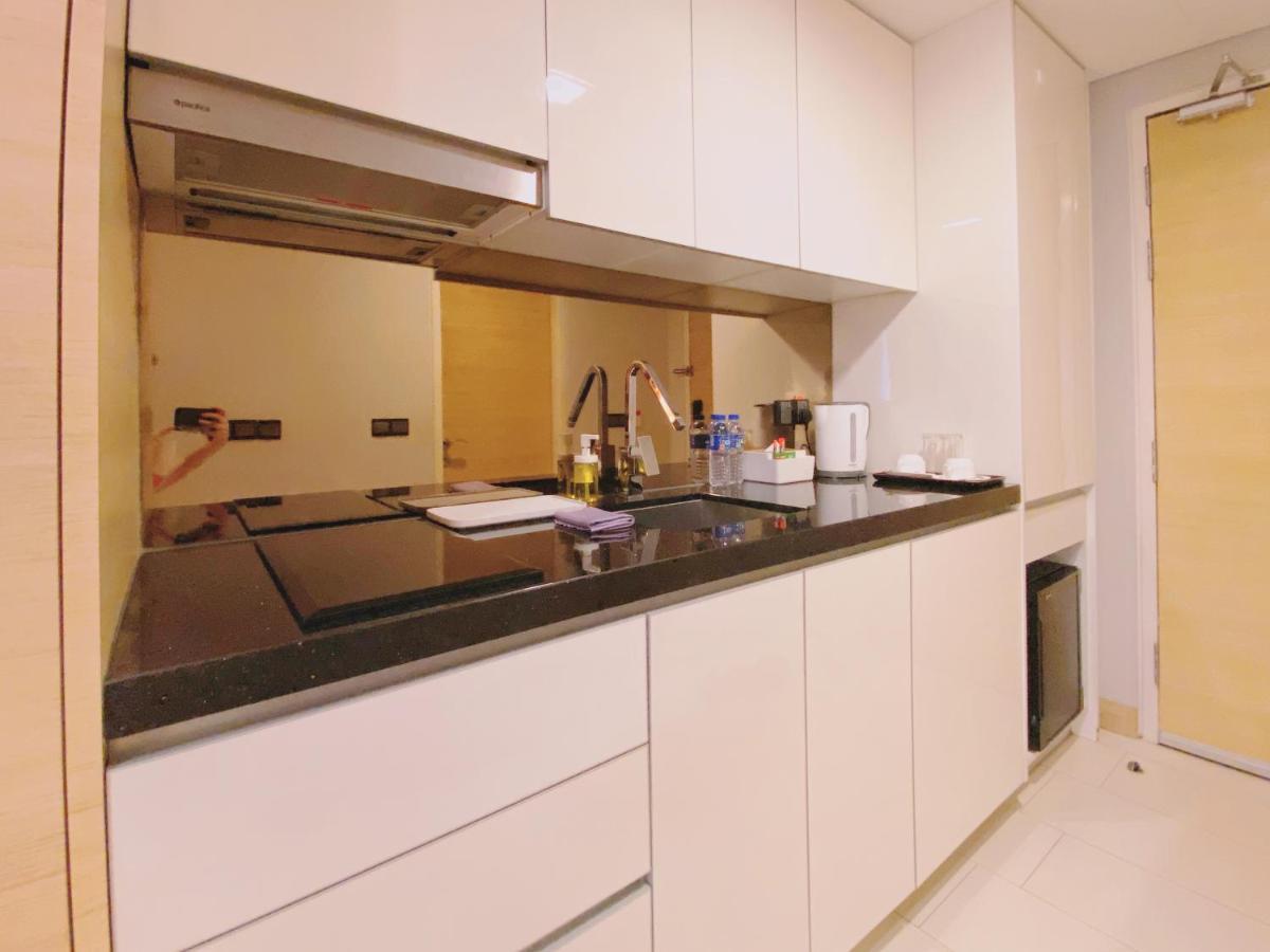 Straits Suite By C Homestay Malacca Exterior photo