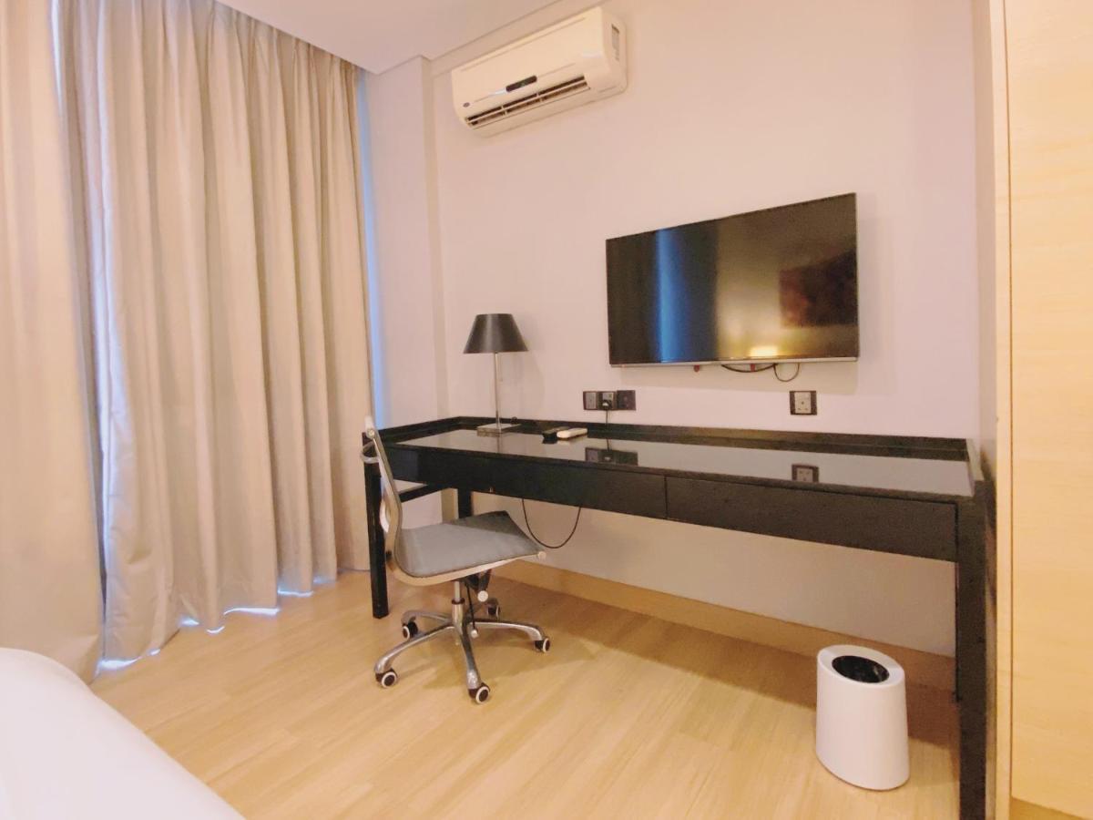 Straits Suite By C Homestay Malacca Exterior photo